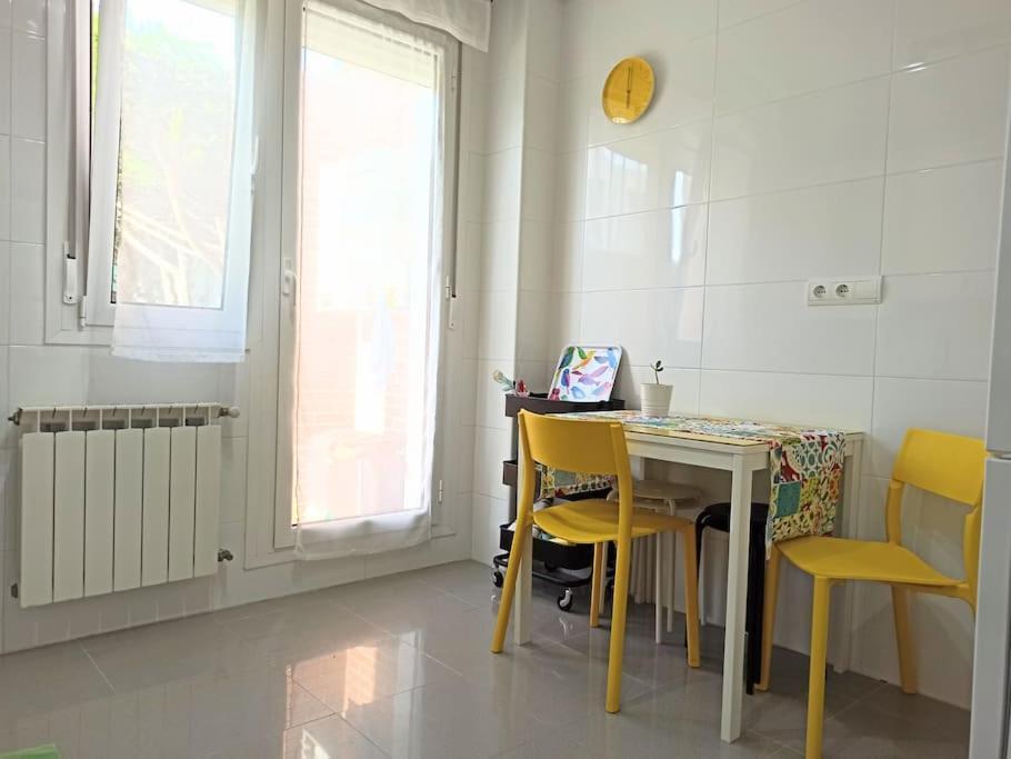 Bajo Con Jardin Privado Apartment Santander Exterior photo